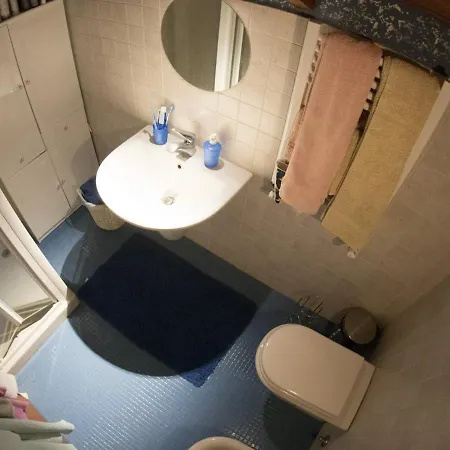 Roberta 3* Paderno Dugnano